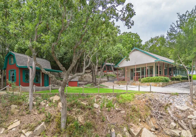 Photo 3 of Single family home for sale at 491 Cozy Cove Ct, Chico, TX 76431 | MLS# 21236133 | Listing updated on 2026-08-29