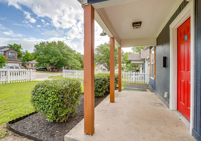 Photo 3 of Single family home for sale at 5517 Fletcher Ave, Fort Worth, TX 76107 | MLS# 21236220 | Listing updated on 2026-07-19