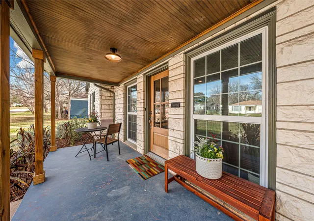 Photo 3 of Sale Pending at 3218 Cumberland Ave, Waco, TX 76707 | MLS# 21236198 | Listing updated on 2026-08-25