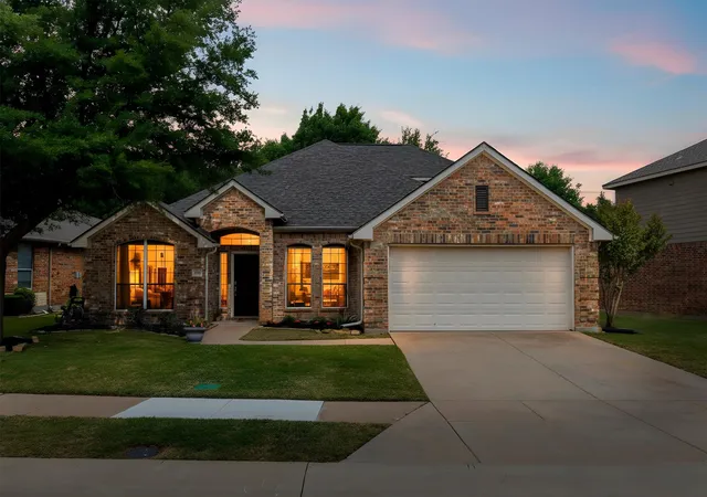 Homes for sale in Mc Kinney, TX | 3705 Hickory Bend Trl, Mc Kinney, TX 75071 | MLS# 21236134