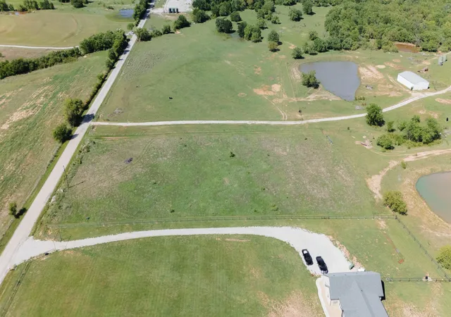 Homes for sale in Paradise, TX | 150 County Road 3525, Paradise, TX 76073 | MLS# 21234678