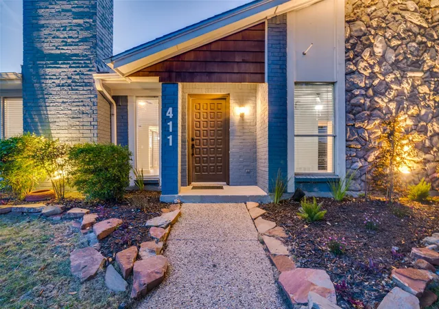 Photo 1 of Single family home for sale at 411 Fireside Dr, Richardson, TX 75081 | MLS# 21234355 | Listing updated on 2026-08-22