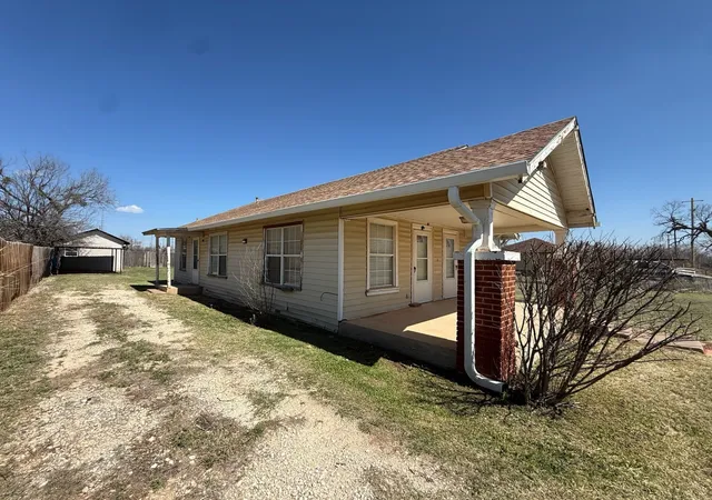 Homes for sale in Anson, TX | 618 12th, Anson, TX 79501 | MLS# 21236417