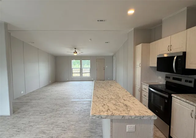 Homes for sale in Decatur, TX | 120 Angielena Loop, Decatur, TX 76234 | MLS# 21236501