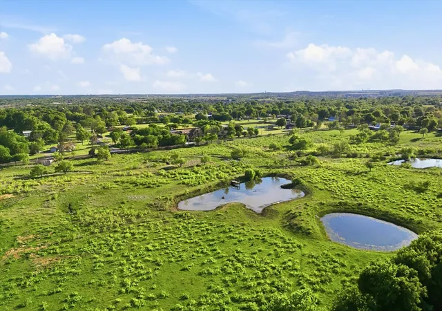 Photo 4 of Land for sale at 1601 Oak Grove Rd E, Fort Worth, TX 76140 | MLS# 21236540 | Listing updated on 2026-07-20