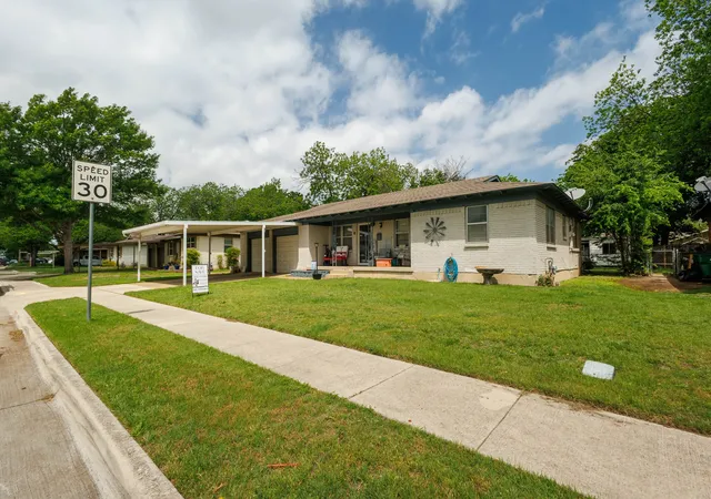 Homes for sale in Haltom City, TX | 5421 Bonnie Wayne St, Haltom City, TX 76117 | MLS# 21236695