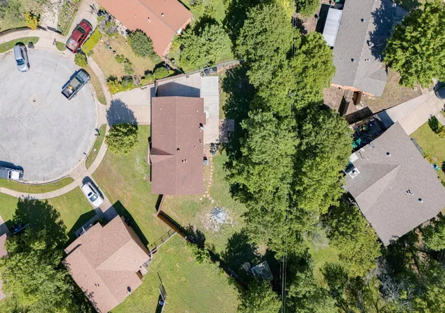Photo 1 of Single family home for sale at 4806 Jaycrest Ct, Fort Worth, TX 76135 | MLS# 21236345 | Listing updated on 2026-07-27