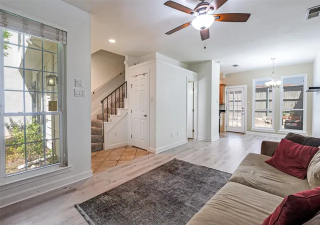 Homes for sale in Dallas, TX | 4132 Cole Ave #102, Dallas, TX 75204 | MLS# 21236644