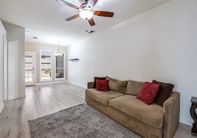 Homes for sale in Dallas, TX | 4132 Cole Ave #102, Dallas, TX 75204 | MLS# 21236644