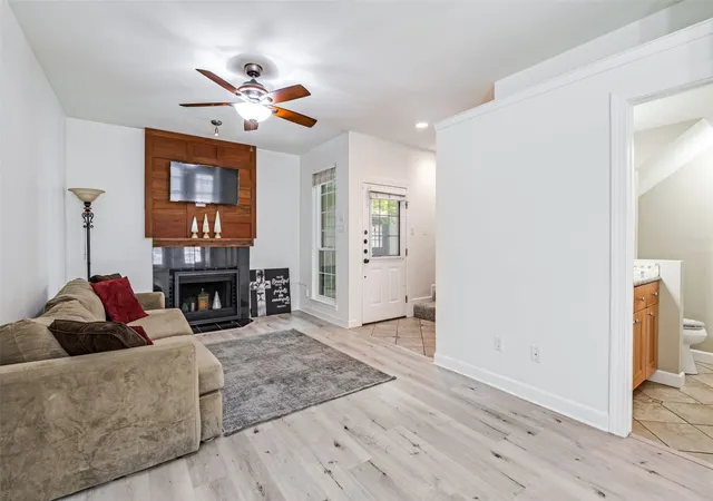 Homes for sale in Dallas, TX | 4132 Cole Ave #102, Dallas, TX 75204 | MLS# 21236644