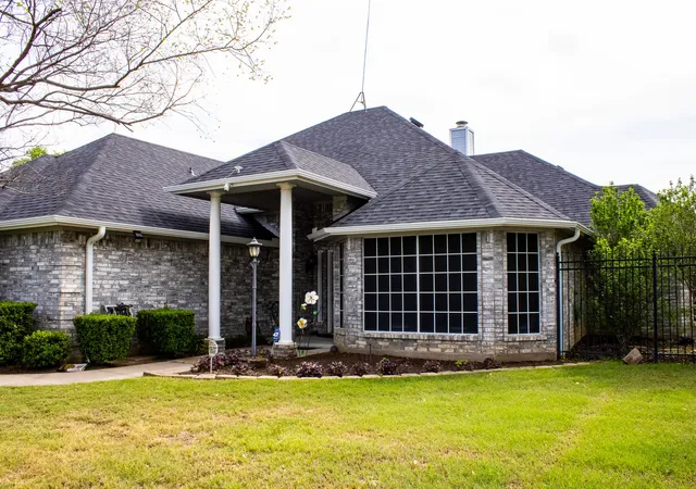 Photo 3 of Sale Pending at 3416 Doris Walker Trl, Burleson, TX 76028 | MLS# 21234312 | Listing updated on 2026-10-07