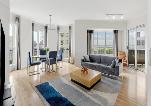Photo 1 of Condo for sale at 3401 Lee Pkwy #1003, Dallas, TX 75219 | MLS# 21236745 | Listing updated on 2026-08-30