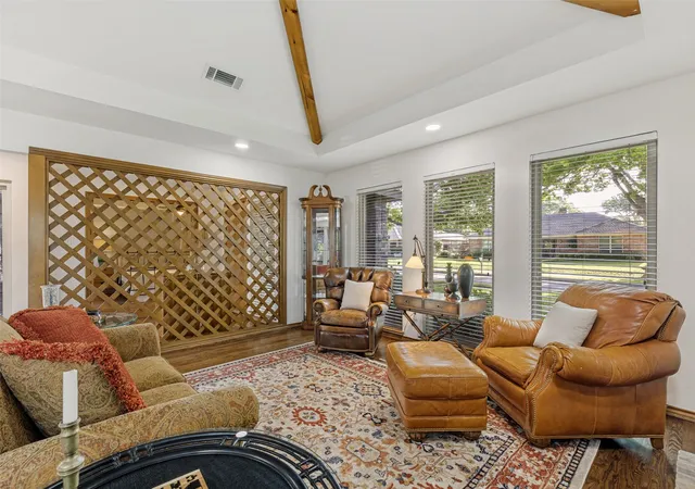 Photo 4 of Single family home for sale at 5021 Norfolk Dr, Plano, TX 75023 | MLS# 21236861 | Listing updated on 2026-08-16