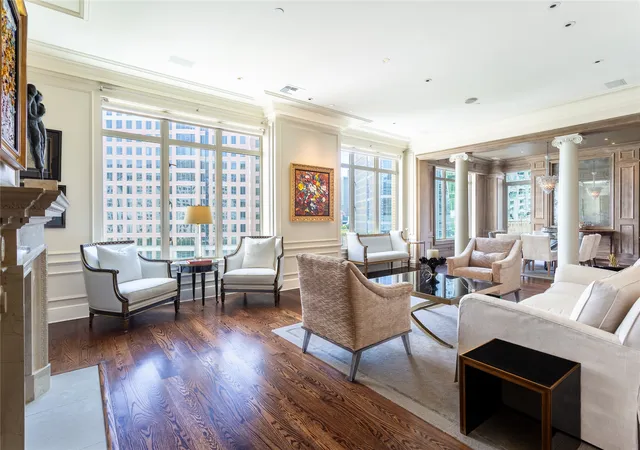 Homes for sale in Dallas, TX | 2525 N Pearl St, Dallas, TX 75201