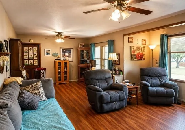 Homes for sale in Newark, TX | 1271 Central Ave, Newark, TX 76071 | MLS# 21236957
