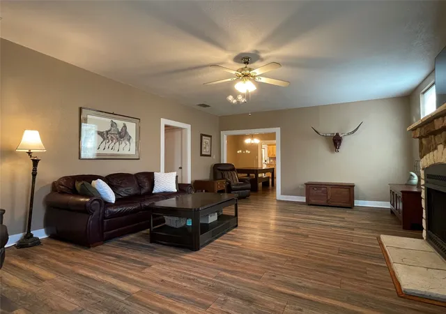 Photo 3 of Single family home for sale at 5101 Birchman Ave, Fort Worth, TX 76107 | MLS# 21235355 | Listing updated on 2026-08-27