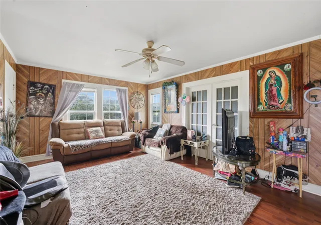 Photo 4 of House for sale at 2719-2721 Parrott Ave, Waco, TX 76707 | MLS# 21236959 | Listing updated on 2026-07-21