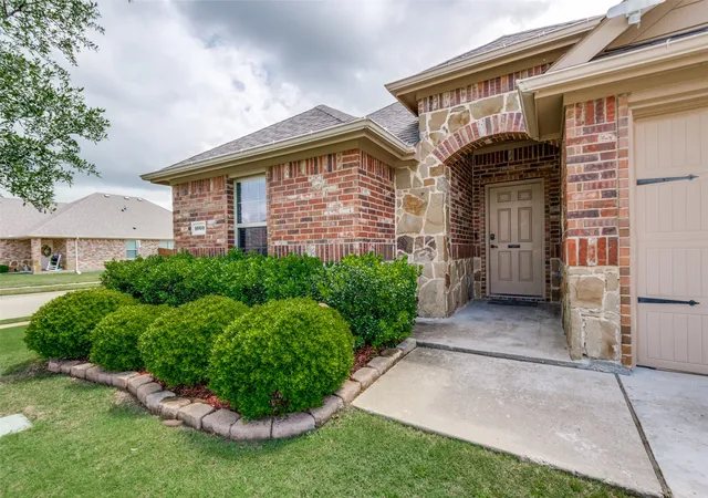 Homes for sale in Forney, TX | 1060 Sadie St, Forney, TX 75126 | MLS# 21237095