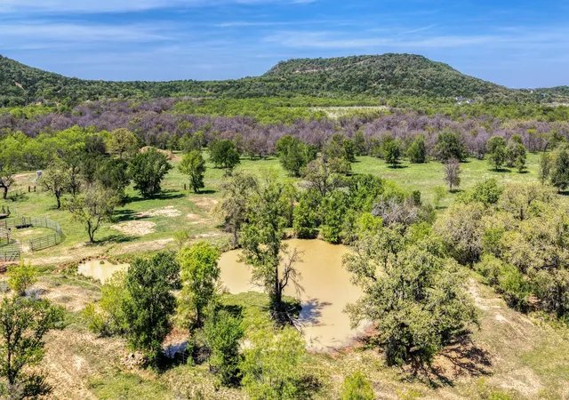 Homes for sale in Gordon, TX | 376 Dickson Ln, Gordon, TX 76453 | MLS# 21235594