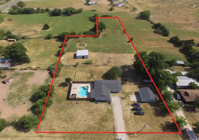 1st image of 7301 Fishtrap Rd, Cross Roads, TX 76227 | MLS# 21237147