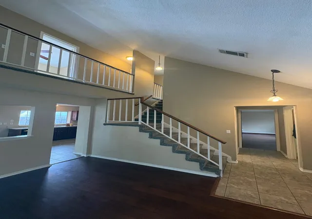 Photo 3 of Single family home for sale at 320 W Williams St, Cedar Hill, TX 75104 | MLS# 21236795 | Listing updated on 2026-10-06