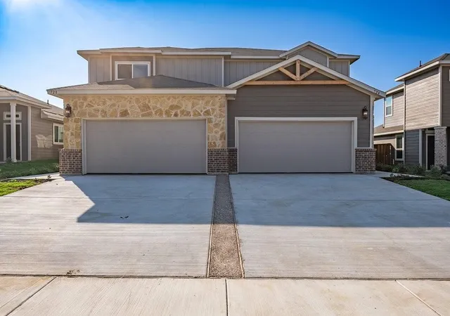 Homes for sale in Venus, TX | 640-644 Wheatfield, Venus, TX 76084 | MLS# 21237362