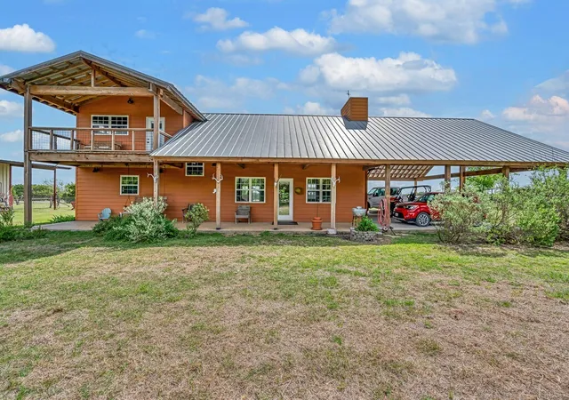 Photo 3 of House for sale at 120 Private Road 2123, Meridian, TX 76665 | MLS# 21237379 | Listing updated on 2026-08-04