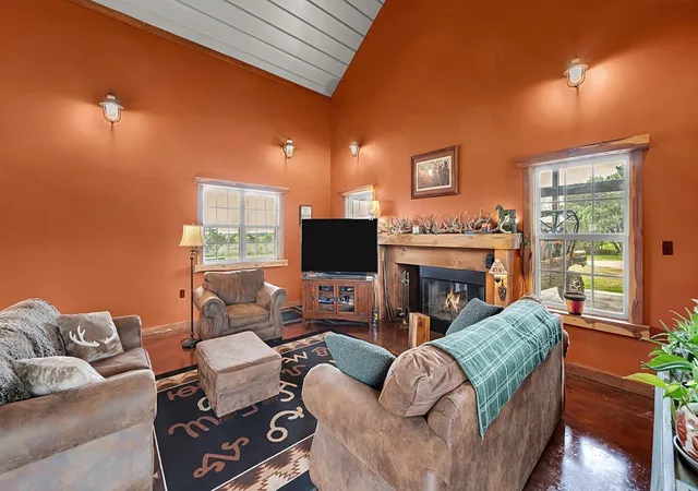 Photo 4 of House for sale at 120 Private Road 2123, Meridian, TX 76665 | MLS# 21237379 | Listing updated on 2026-08-04