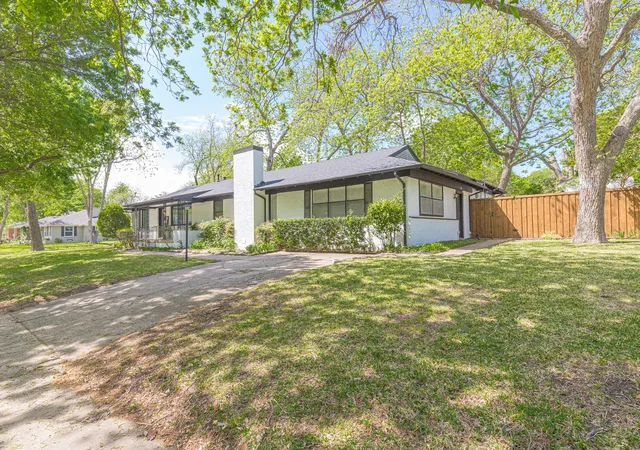 Photo 2 of Single family home for sale at 2709 Fairfax Dr, Garland, TX 75041 | MLS# 21235778 | Listing updated on 2026-08-30