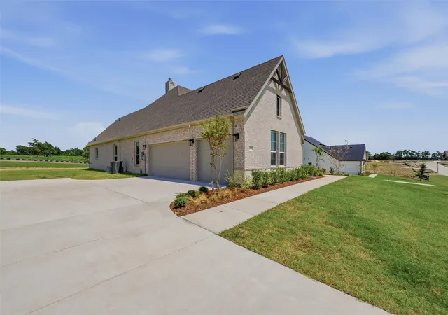 Photo 4 of Single family home for sale at 6521 Huron Dr, Blue Ridge, TX 75424 | MLS# 21237550 | Listing updated on 2026-09-27
