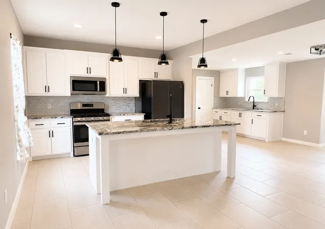 Photo 3 of Single family home for sale at 202 4Th St, Joshua, TX 76058 | MLS# 21237558 | Listing updated on 2026-09-18