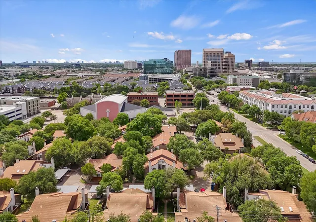 2nd image of 14151 Montfort Dr, Dallas, TX 75254