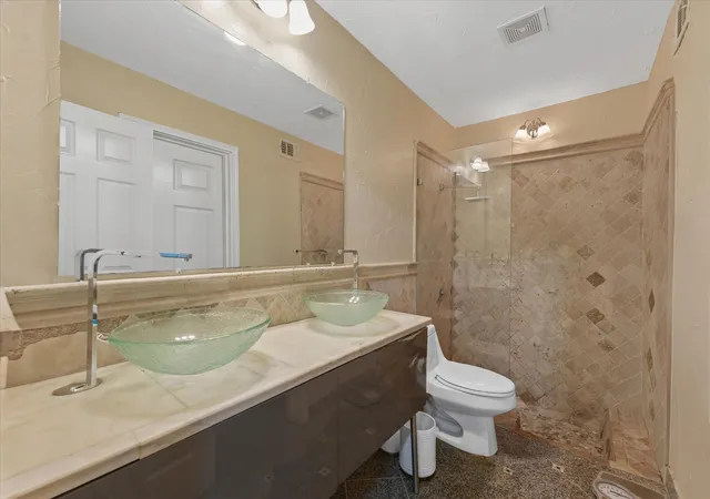 5th image of 14151 Montfort Dr #347, Dallas, TX 75254 | MLS# 21235781