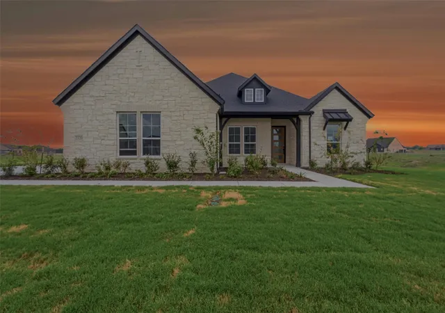 Photo 1 of Sale Pending at 2320 Quartz St, Krum, TX 76249 | MLS# 21237773 | Listing updated on 2026-07-27