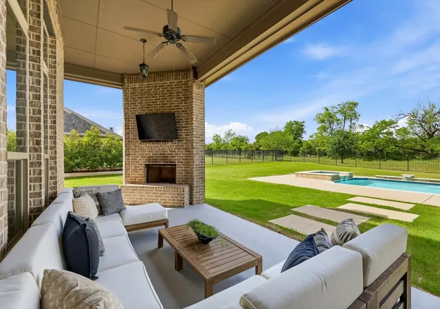 Photo 3 of Single family home for sale at 4243 Serenity Trl, Mc Kinney, TX 75071 | MLS# 21237462 | Listing updated on 2026-07-11