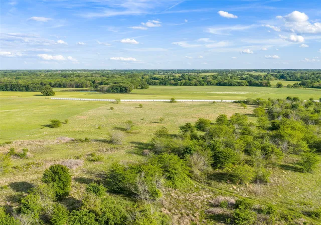Photo 4 of Land for sale at Tbd Private Road 7782, Wills Point, TX 75169 | MLS# 21238061 | Listing updated on 2026-08-29
