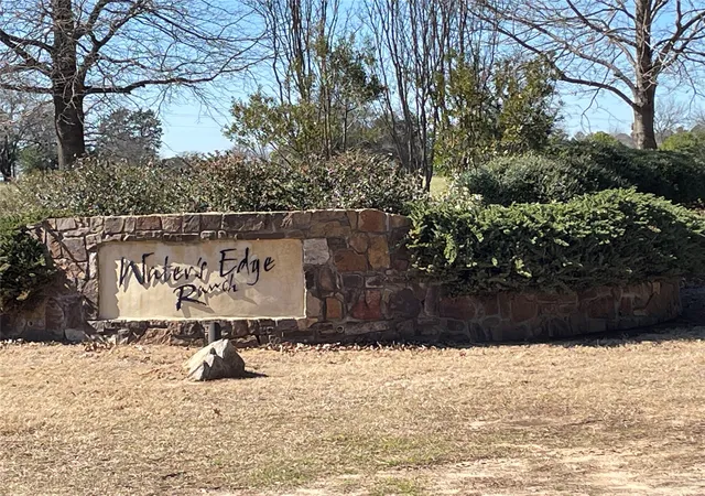 Photo 2 of Sale Pending at 5455 Saddle Ridge Ct, Athens, TX 75752 | MLS# 21237114 | Listing updated on 2026-07-24