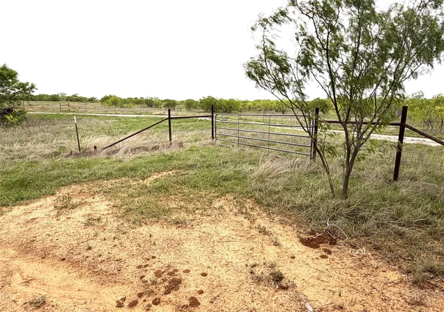 Photo 4 of House for sale at Tbd Cr 156, Breckenridge, TX 76424 | MLS# 21237940 | Listing updated on 2026-09-30