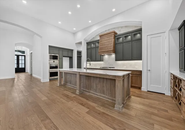 Photo 2 of Single family home for sale at 2532 Yellow Yucca Ln, Aledo, TX 76008 | MLS# 21237051 | Listing updated on 2026-09-25