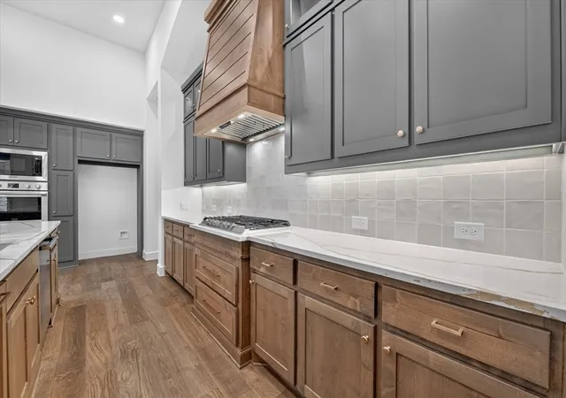 Photo 3 of Single family home for sale at 2532 Yellow Yucca Ln, Aledo, TX 76008 | MLS# 21237051 | Listing updated on 2026-09-25