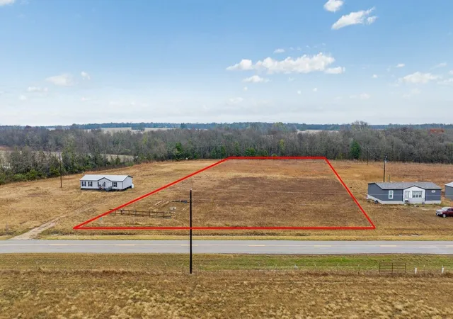 Photo 1 of Land for sale at 15431 Fm 1497, Paris, TX 75462 | MLS# 21236999 | Listing updated on 2026-08-20