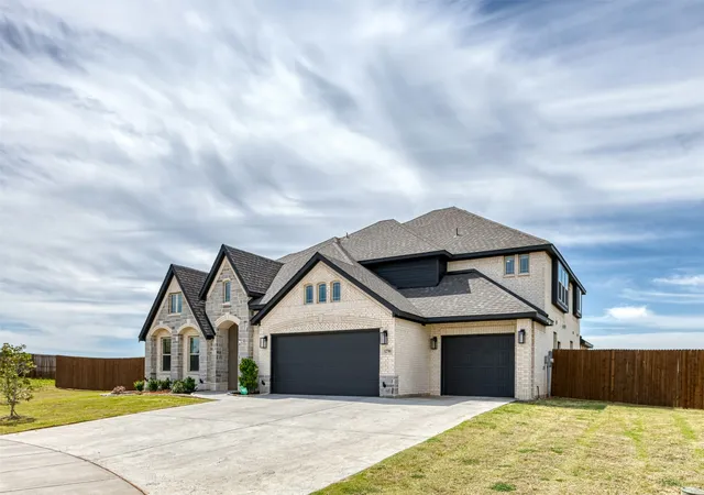 Photo 3 of Single family home for sale at 12701 Cactus Ct, Godley, TX 76044 | MLS# 21237571 | Listing updated on 2026-09-21