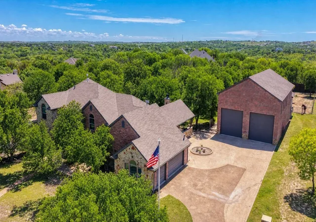 Photo 2 of Single family home for sale at 147 Tyler Ct, Fort Worth, TX 76108 | MLS# 21236975 | Listing updated on 2026-09-04