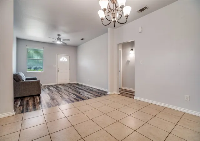 Photo 4 of Sale Pending at 1503 Cherry St, Gainesville, TX 76240 | MLS# 21238268 | Listing updated on 2026-09-22