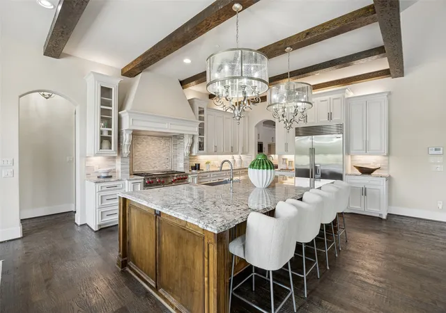 Photo 2 of Mansion for sale at 1209 Saint Emilion Ct, Southlake, TX 76092 | MLS# 21213020 | Listing updated on 2026-08-29