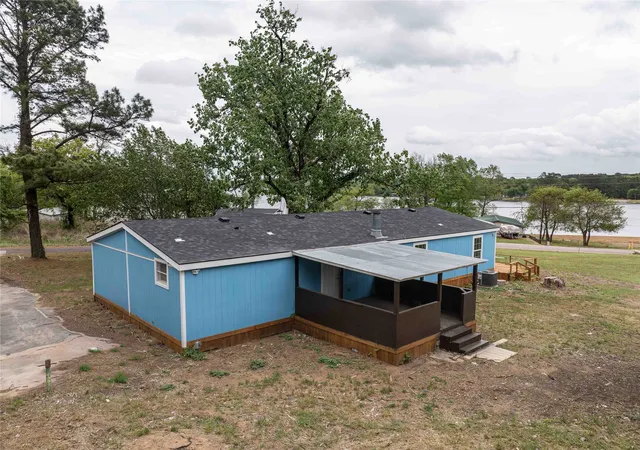 Photo 4 of Manufactured home for sale at 161 Clearview Cir, Murchison, TX 75778 | MLS# 21229837 | Listing updated on 2026-09-24