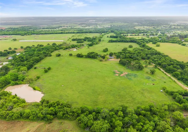 Homes for sale in Bellmead, TX | 1000 Mcdonald Ln, Bellmead, TX 76705 | MLS# 21236429