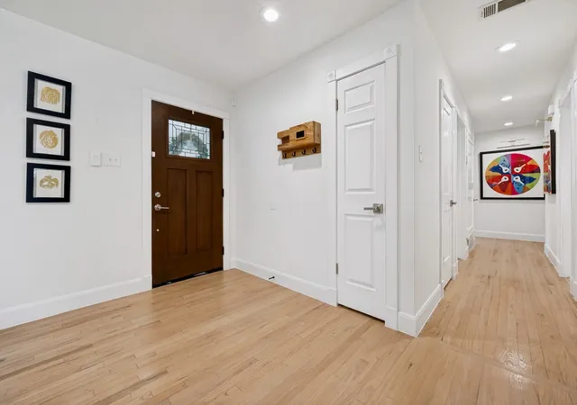 5th image of 10521 Evangeline Wy, Dallas, TX 75218 | MLS# 21237152