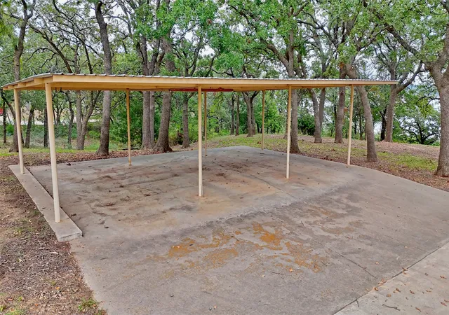 Homes for sale in Nocona, TX | 722 Storey Rd, Nocona, TX 76255 | MLS# 21238569