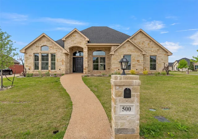 Photo 1 of Single family home for sale at 500 Sagebrush Ln, Mc Gregor, TX 76657 | MLS# 21237526 | Listing updated on 2026-08-24